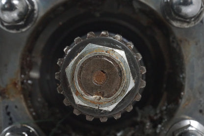 Vänster sida på Slutväxel från en Kawasaki VN 1500 -1997 motorcykel.