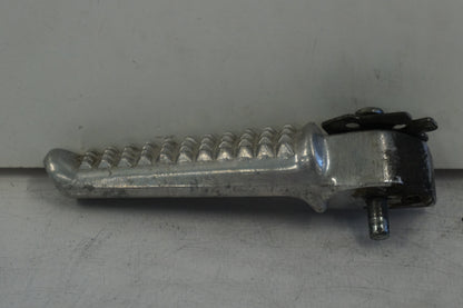 Framsidan på Fotpinne från en Honda CBR 600 -1997 motorcykel.