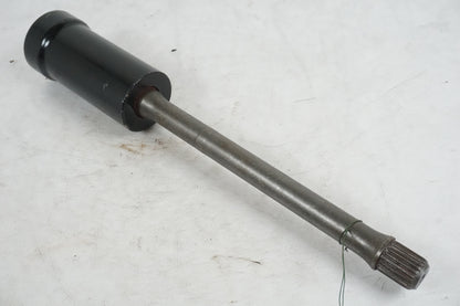 Höger sida på Kardanaxel från en Honda VF 750 S -1982 motorcykel.