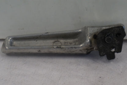 Höger sida på Fotpinne från en Honda CBR 600 -1998 motorcykel.