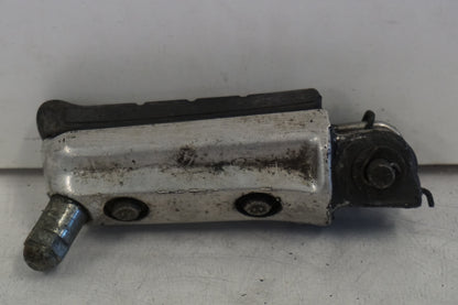 Höger sida på Fotpinne från en Honda CBR 600 -1998 motorcykel.