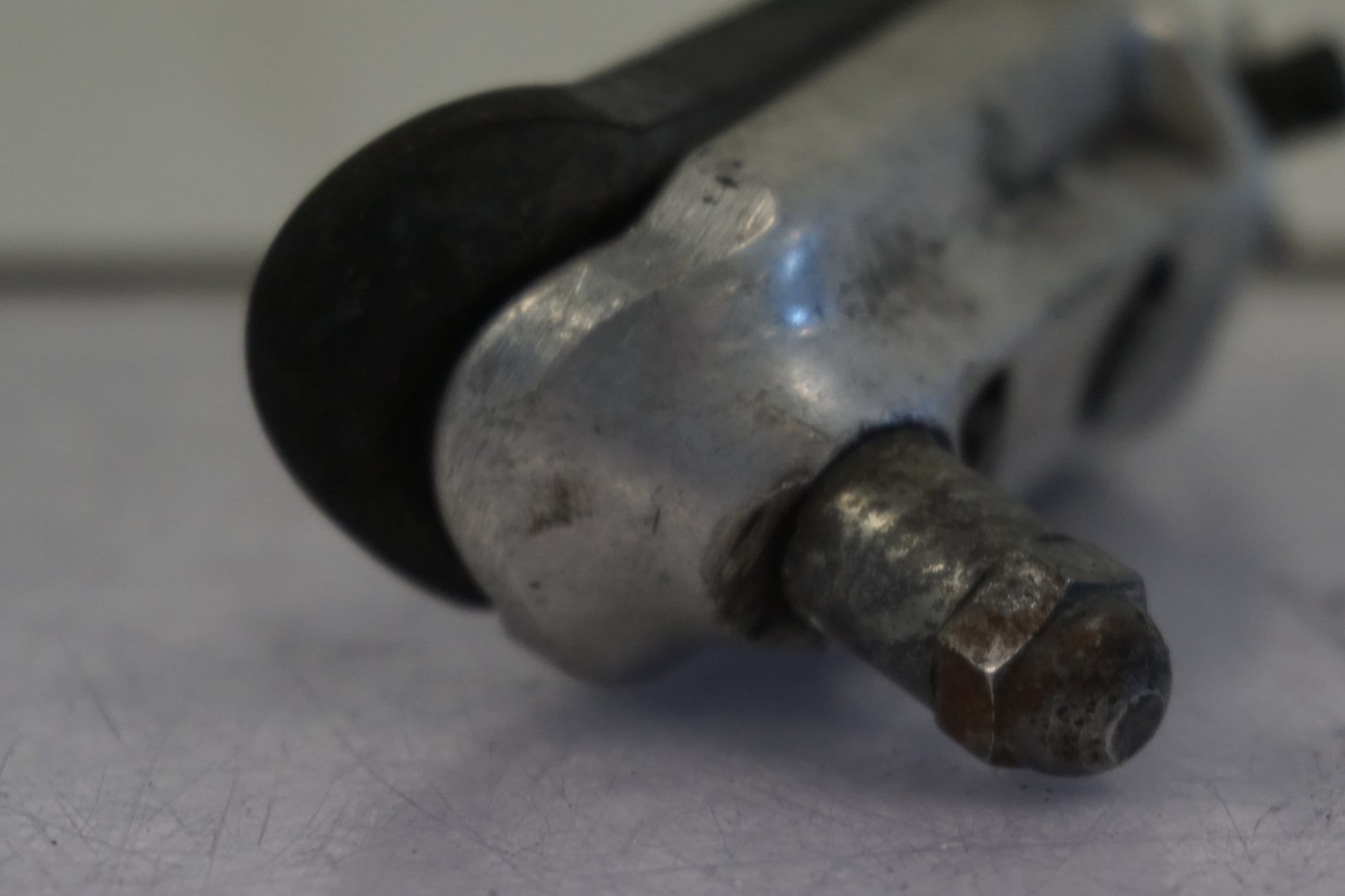 Snett uppifrån på Fotpinne från en Honda CBR 600 -1998 motorcykel.