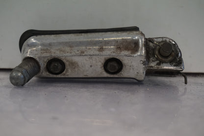 Höger sida på Fotpinne från en Honda CBR 600 -1993 motorcykel.