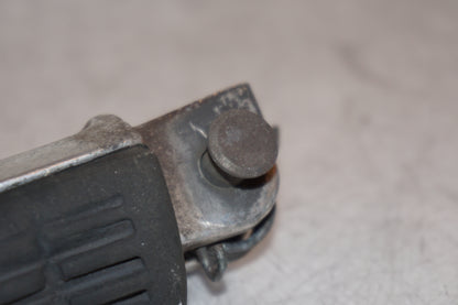 Extrabild1 på Fotpinne från en Honda CBR 600 -1993 motorcykel.