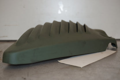 Snett uppifrån på Styrkåpa från en H-D V-Rod 1130 -2006 motorcykel.