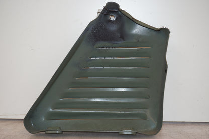 Snett nerifrån på Styrkåpa från en H-D V-Rod 1130 -2006 motorcykel.