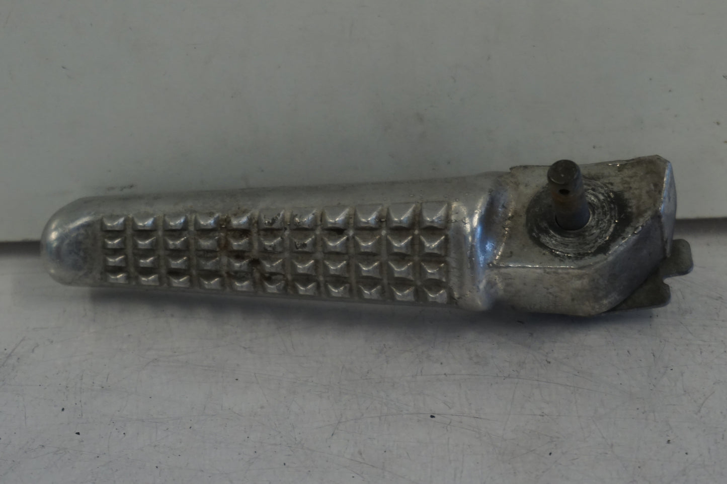 Framsidan på Fotpinne från en Honda CBR 600 -1993 motorcykel.