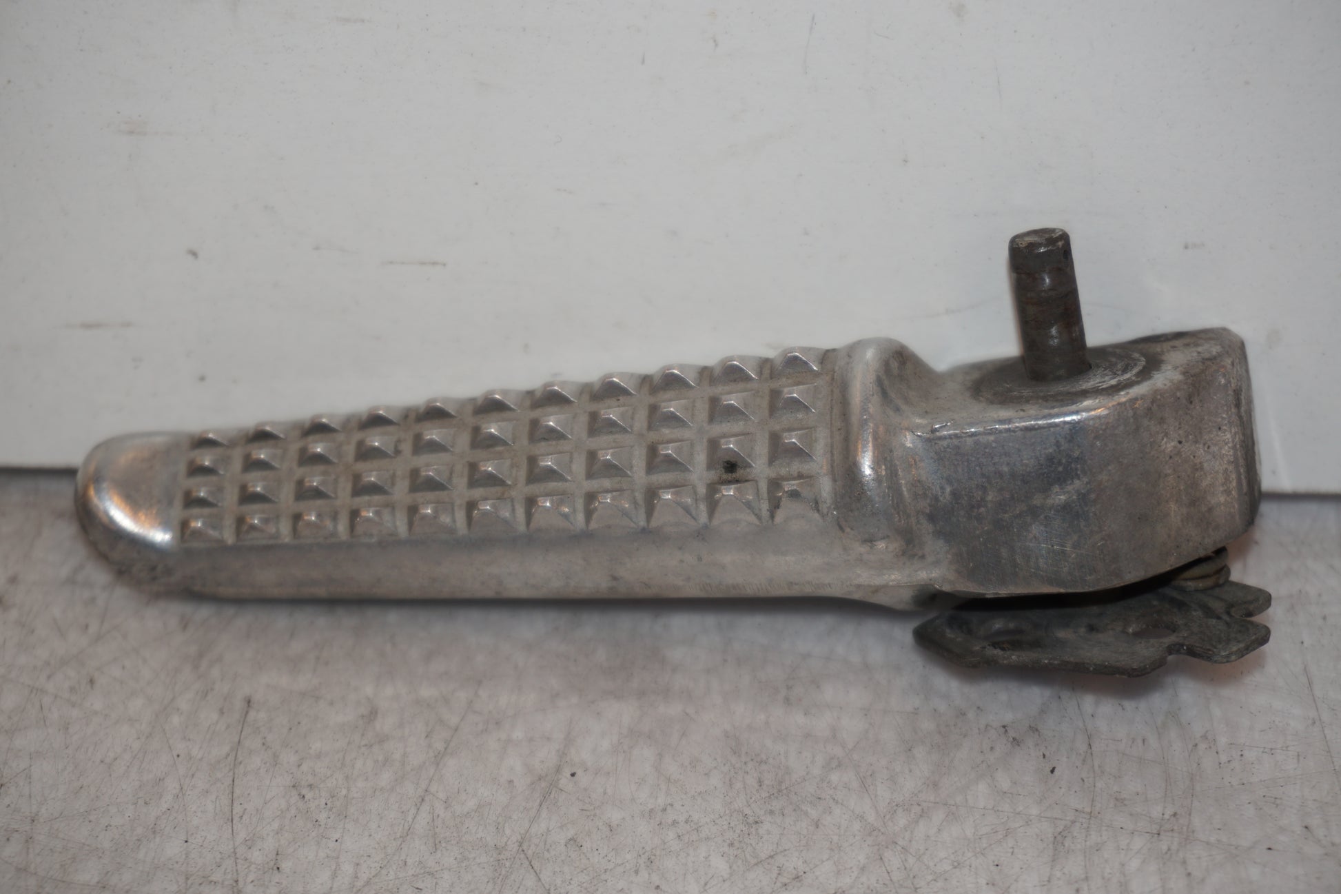 Framsidan på Fotpinne från en Honda VTR 1000 F -1997 motorcykel.