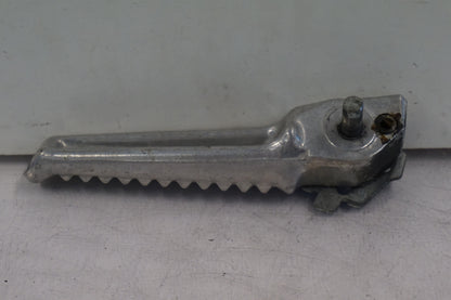 Höger sida på Fotpinne från en Honda CBR 600 -1997 motorcykel.