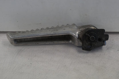 Baksidan på Fotpinne från en Honda CBR 600 -1998 motorcykel.