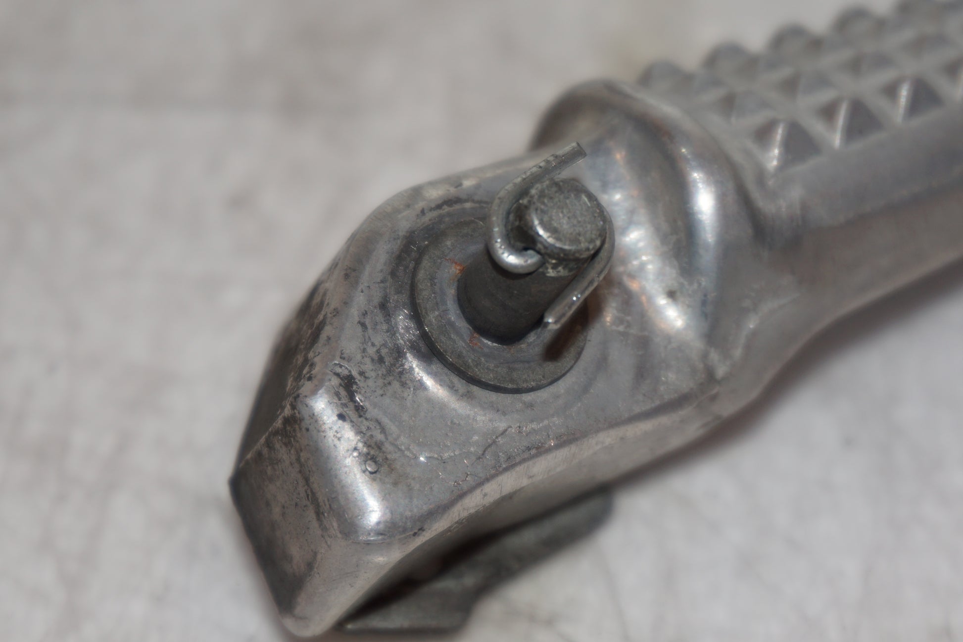 Extrabild1 på Fotpinne från en Honda CBR 1100 XX -2001 motorcykel.