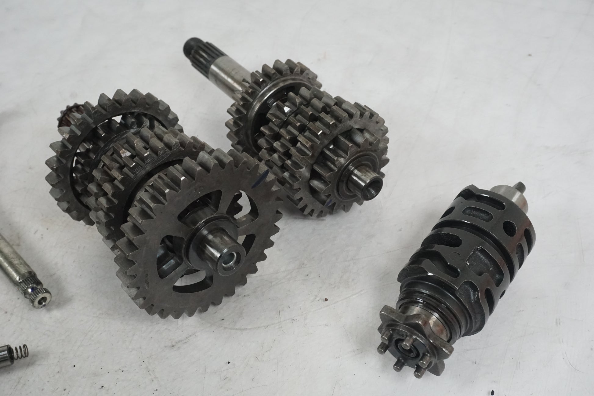 Extrabild4 på Växellåda från en KTM RC 390 -2019 motorcykel.