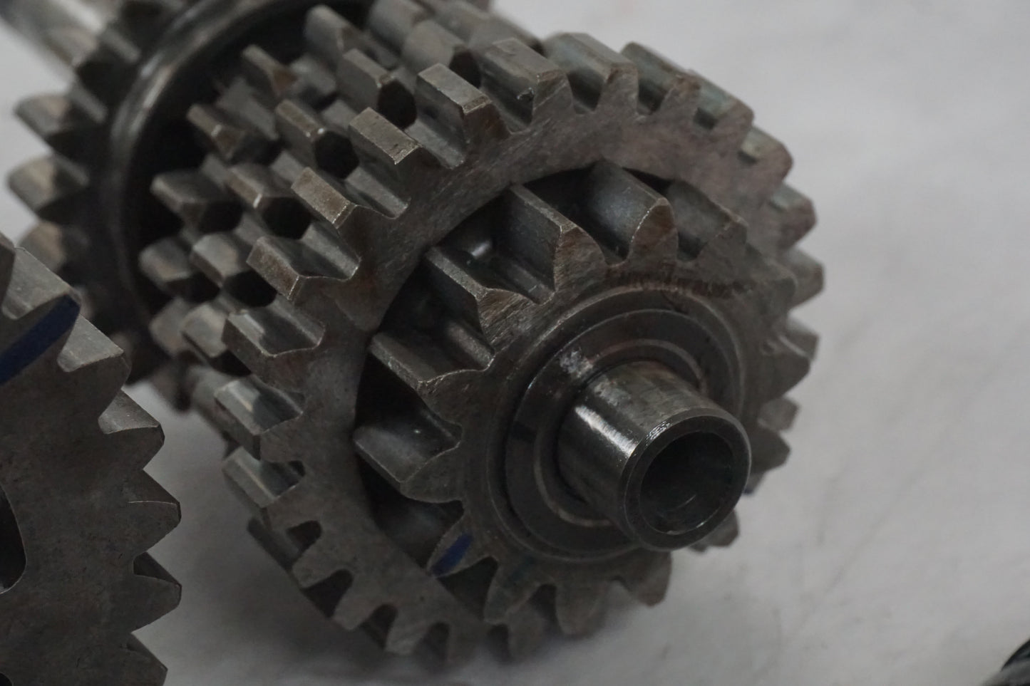 Extrabild6 på Växellåda från en KTM RC 390 -2019 motorcykel.