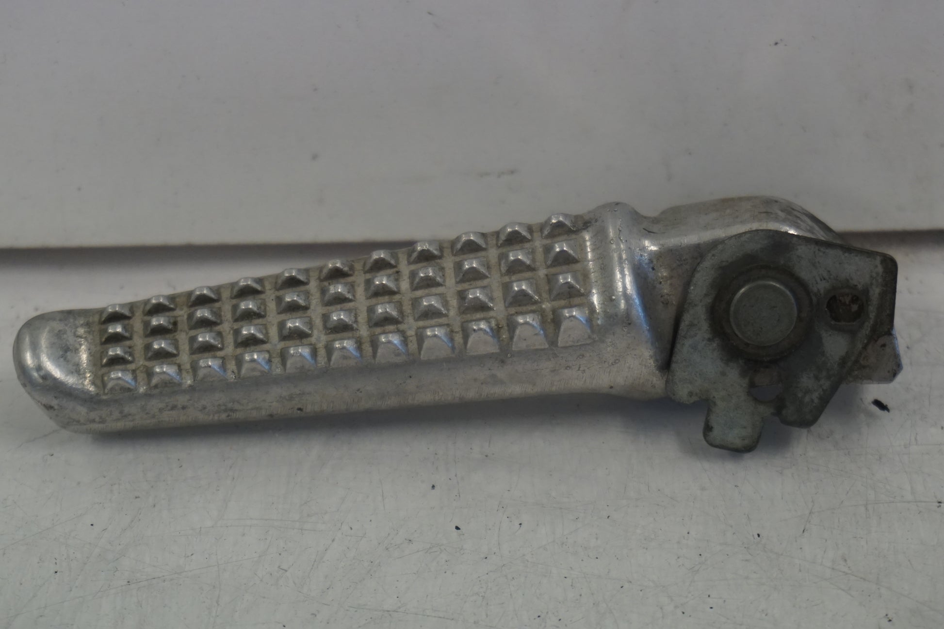 Framsidan på Fotpinne från en Honda CBR 600 -1993 motorcykel.