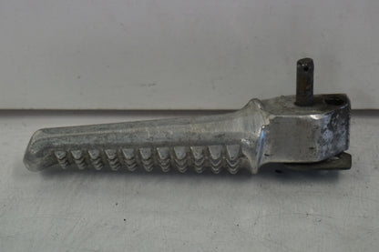 Höger sida på Fotpinne från en Honda CBR 600 -1993 motorcykel.