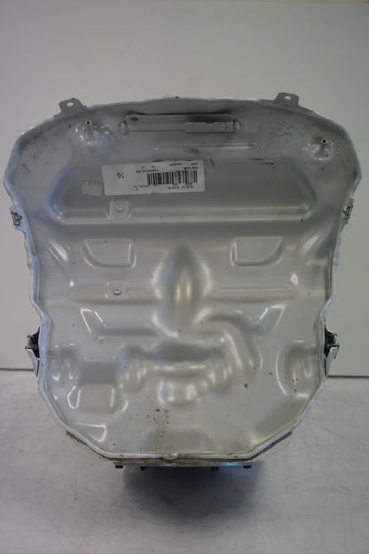 Extrabild1 på Bensintank från en BMW S 1000 R -2015 motorcykel.