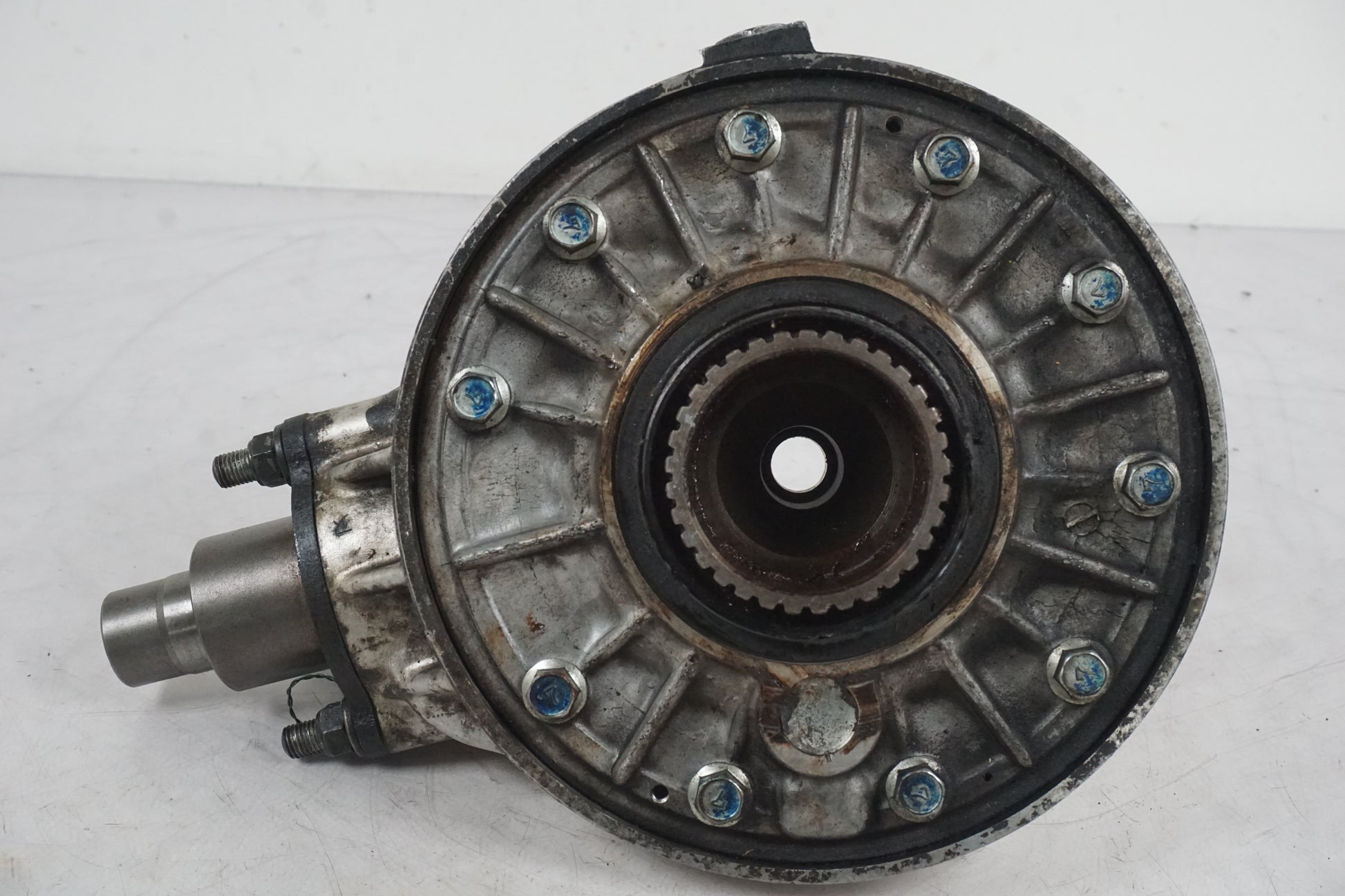 Extrabild2 på Slutväxel från en Suzuki GS 1000 -1983 motorcykel.