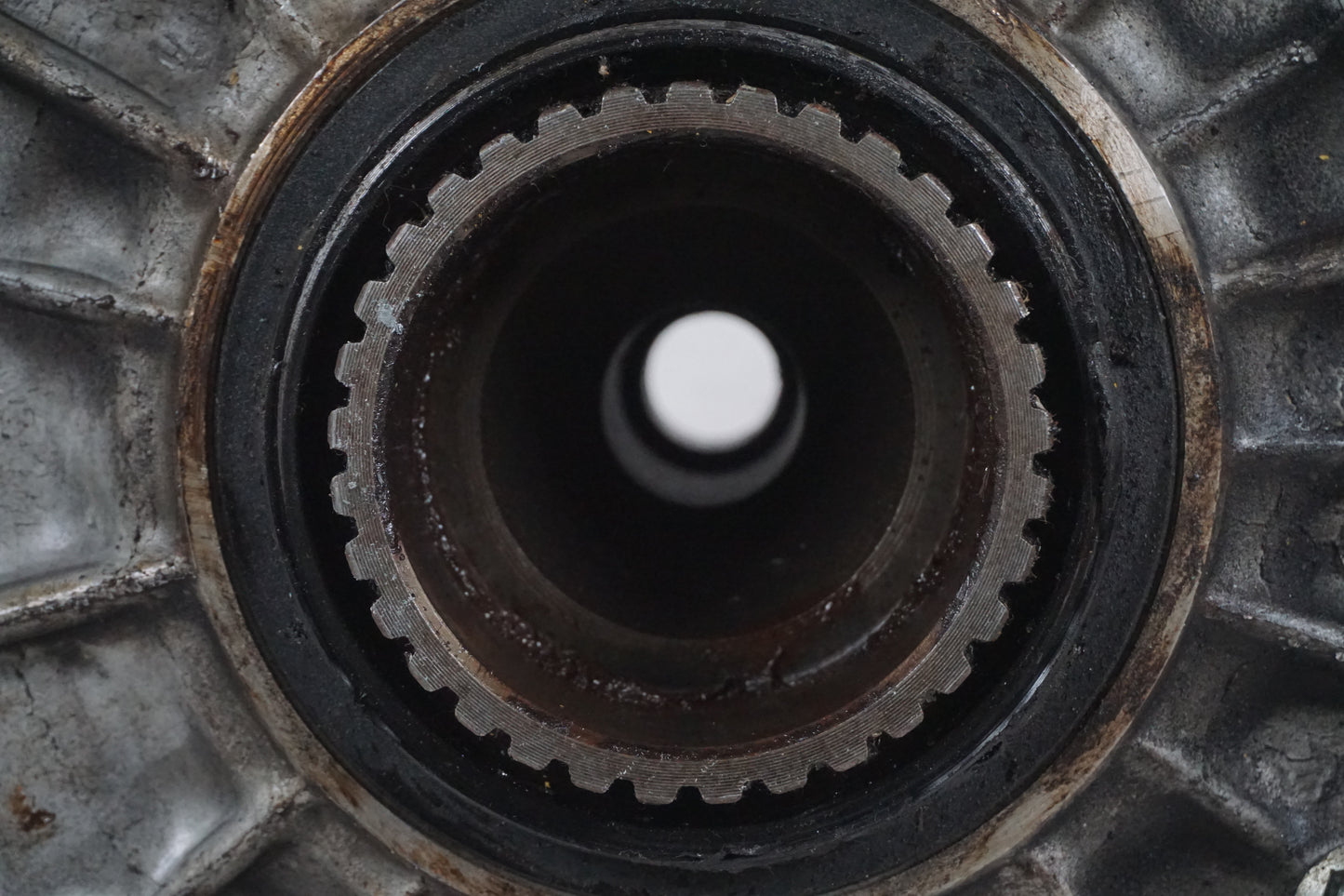 Extrabild3 på Slutväxel från en Suzuki GS 1000 -1983 motorcykel.