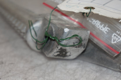 Snett nerifrån på Fotpinne från en Honda CBR 1100 XX -1997 motorcykel.