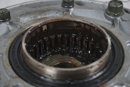 Extrabild2 på Slutväxel från en Yamaha XVS 1100 -2001 motorcykel.