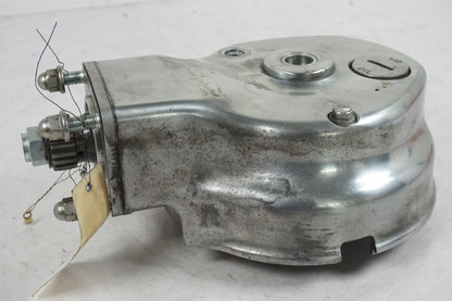 Höger sida på Slutväxel från en Suzuki VZ 1600 -2004 motorcykel.