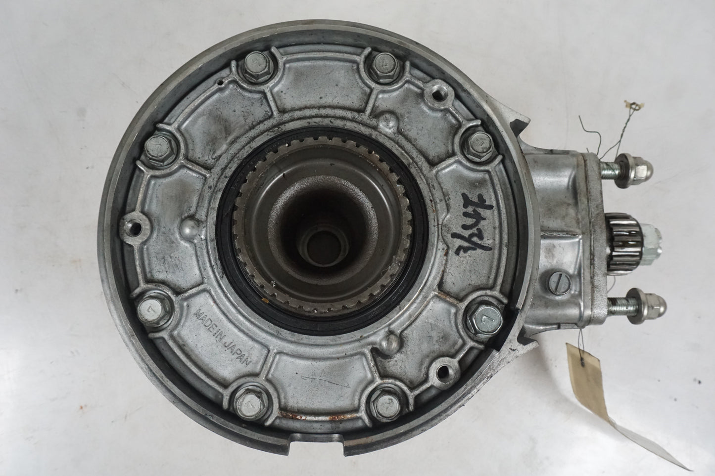 Extrabild3 på Slutväxel från en Suzuki VZ 1600 -2004 motorcykel.