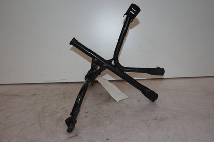 Snett nerifrån på Toppkåpstag från en Yamaha YZF 750 R -1994 motorcykel.