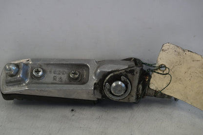 Höger sida på Fotpinne från en Kawasaki ZX-9R -2000 motorcykel.