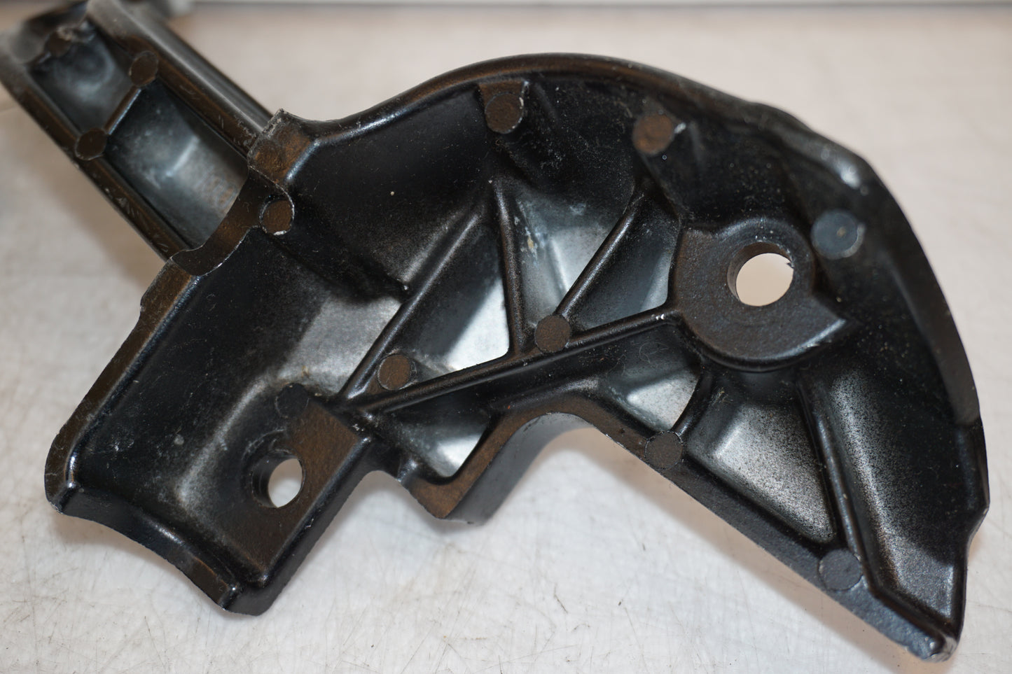 Extrabild1 på Backspegelfäste från en Yamaha FZ-S 600 -1999 motorcykel.