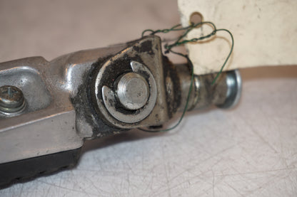 Extrabild1 på Fotpinne från en Kawasaki ZX-9R -2000 motorcykel.