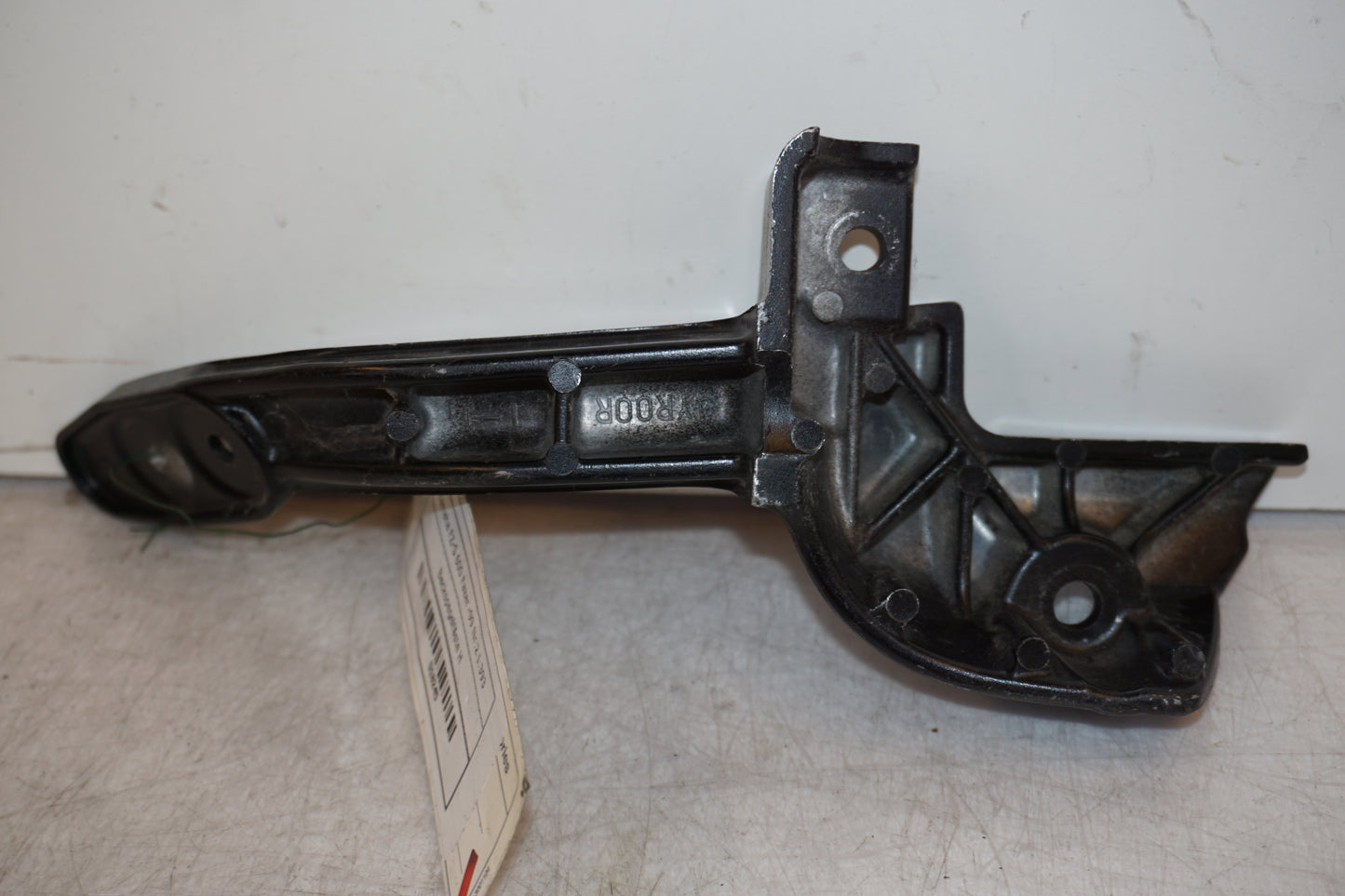 Snett uppifrån på Backspegelfäste från en Yamaha FZ-S 600 -1999 motorcykel.