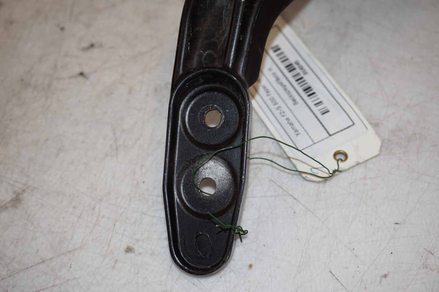 Extrabild1 på Backspegelfäste från en Yamaha FZ-S 600 -1999 motorcykel.