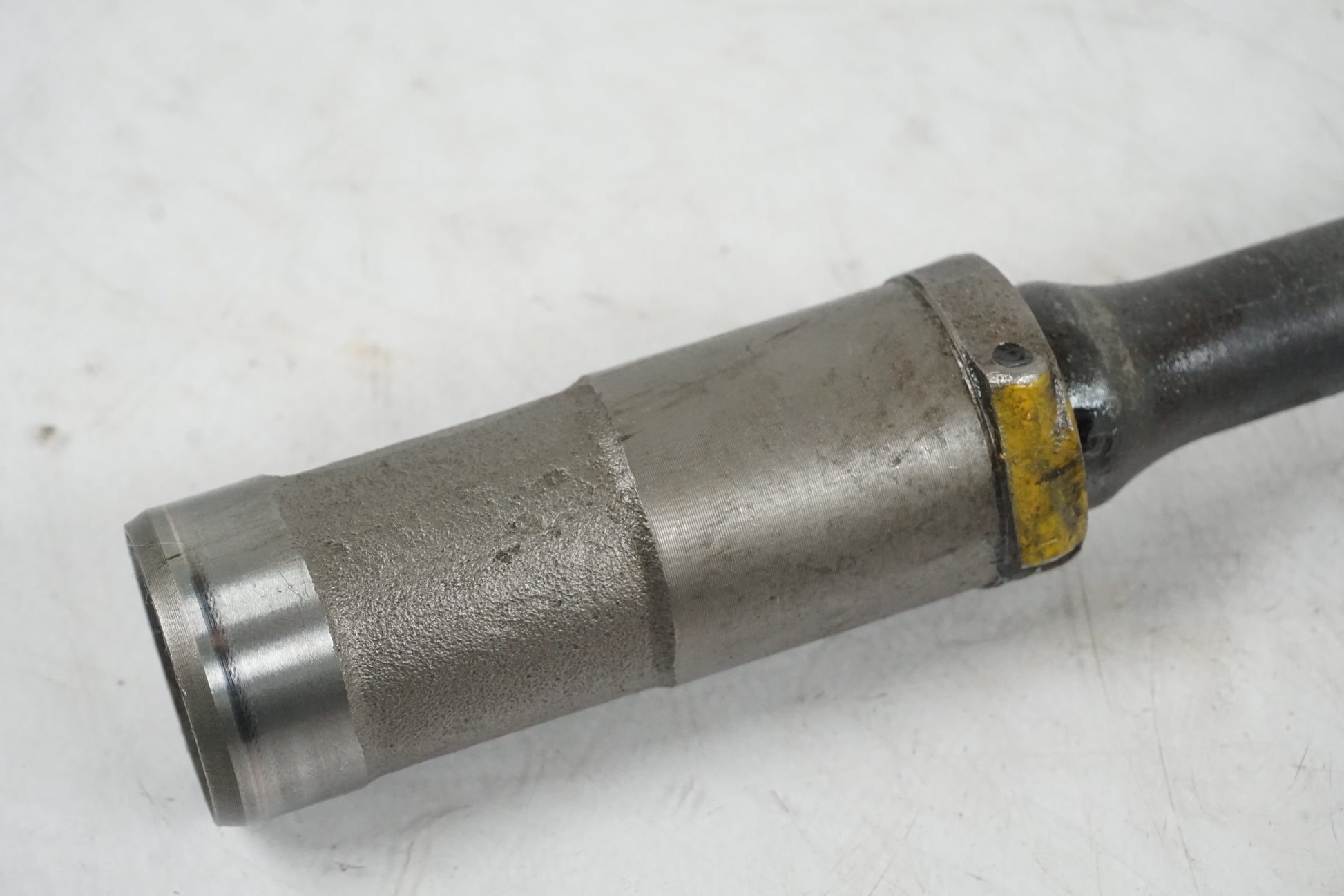 Baksidan på Kardanaxel från en Honda CX 500 -1982 motorcykel.