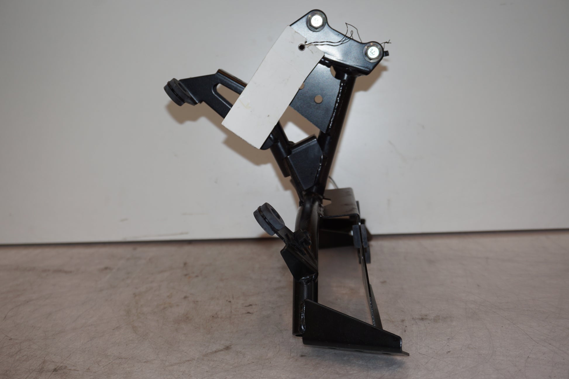 Baksidan på Toppkåpstag från en Yamaha FZ-8 -2011 motorcykel.