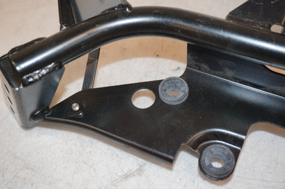 Extrabild1 på Toppkåpstag från en Yamaha FZ-8 -2011 motorcykel.