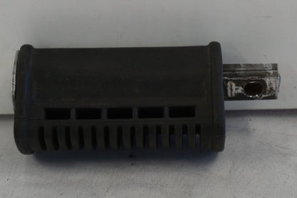 Vänster sida på Fotpinne från en Suzuki GSX 1100 F -1988 motorcykel.