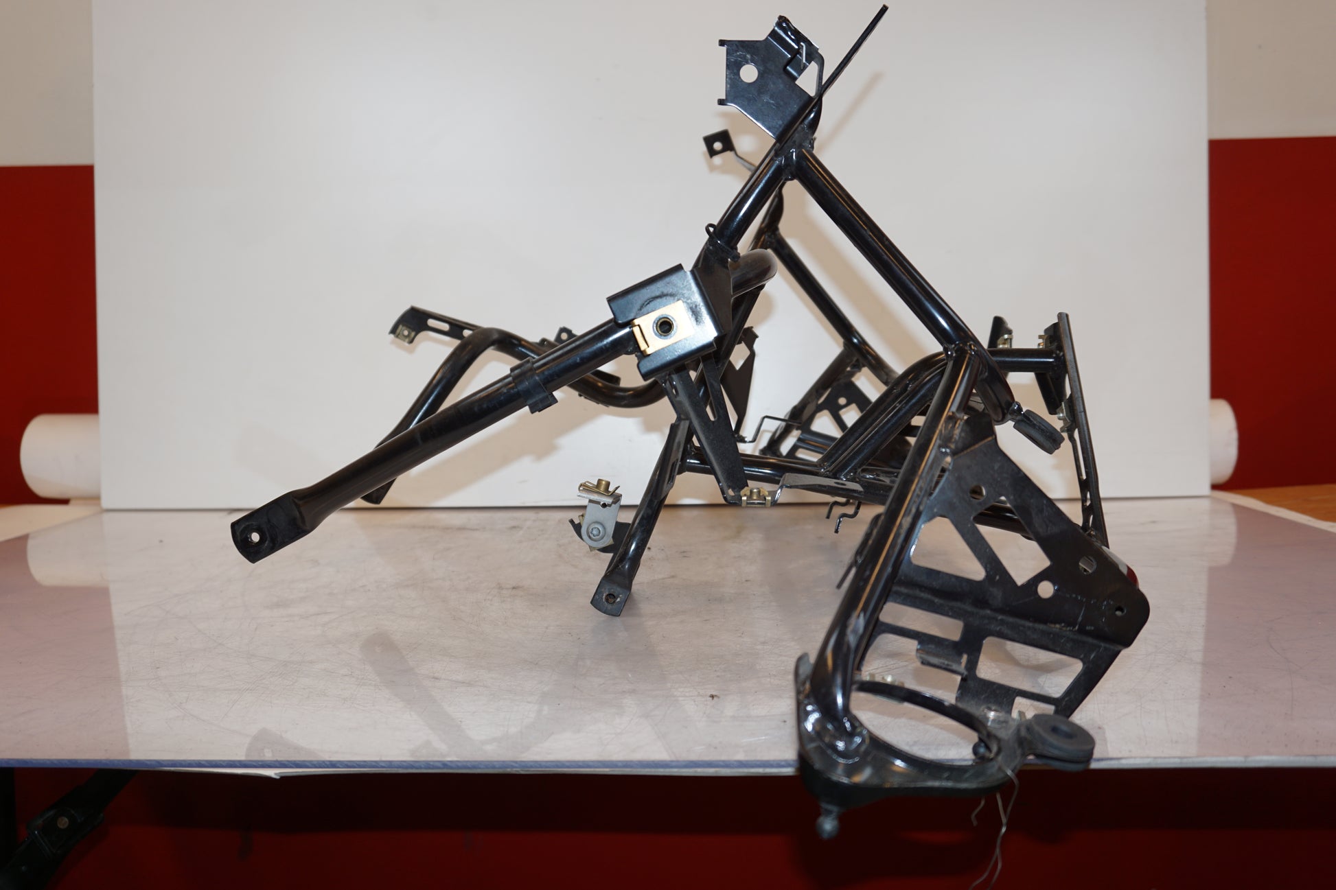 Extrabild4 på Toppkåpstag från en BMW R 1200 RT -2008 motorcykel.