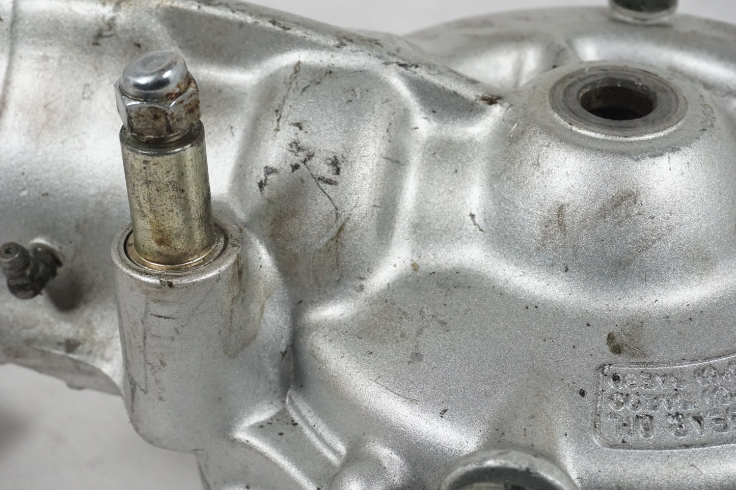 Snett nerifrån på Slutväxel från en Honda CX 500 -1982 motorcykel.