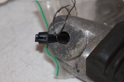 Extrabild1 på Fotpinne från en Suzuki DL 1000 -2003 motorcykel.