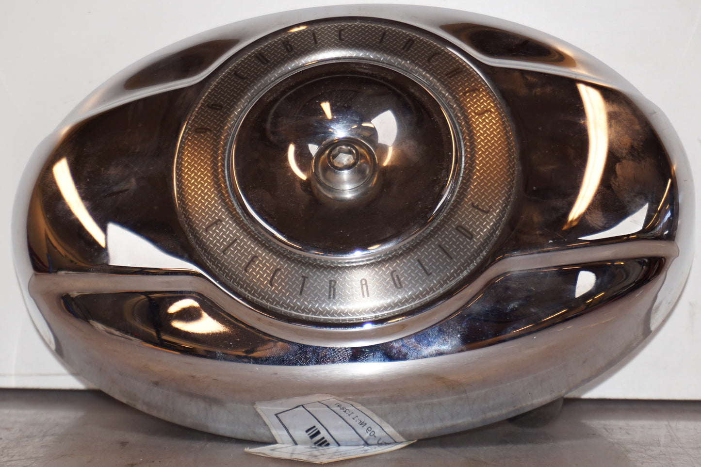 Framsidan på Luftburk från en H-D Touring Ultra Classic FLHTCU/I -2009 motorcykel.