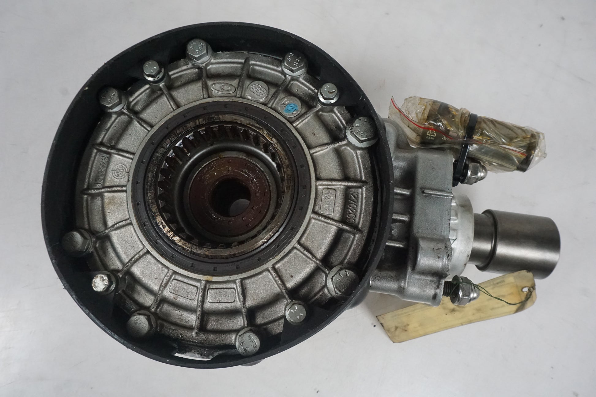 Extrabild5 på Slutväxel från en Triumph Rocket III -2011 motorcykel.