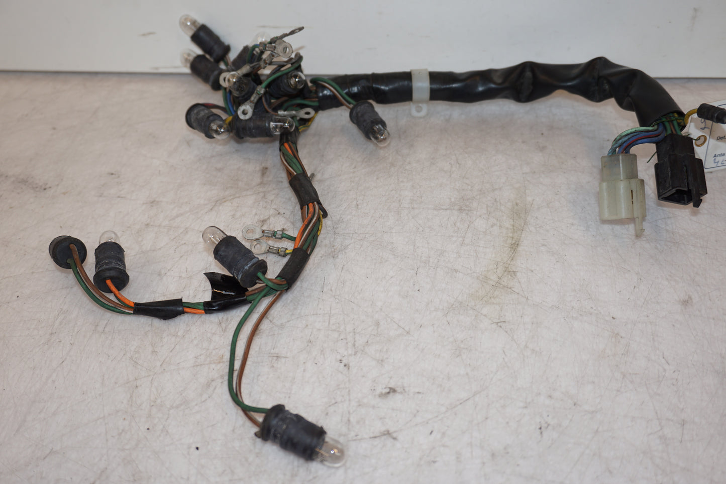 Framsidan på Kontrollampor från en Honda VFR 750 -1988 motorcykel.