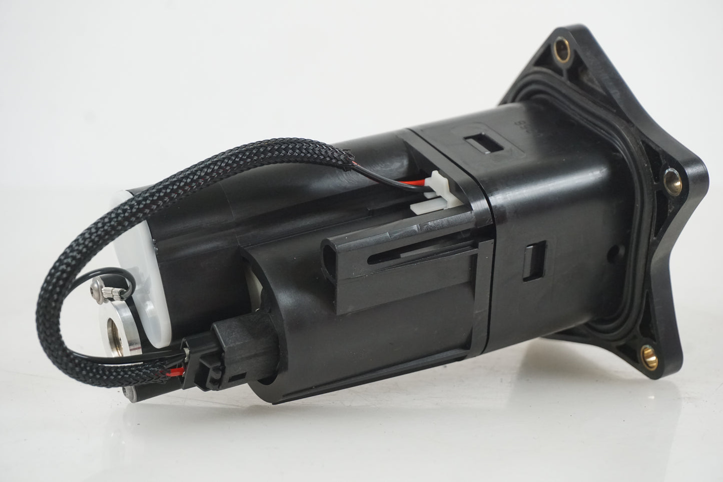 Pompe à essence injectée