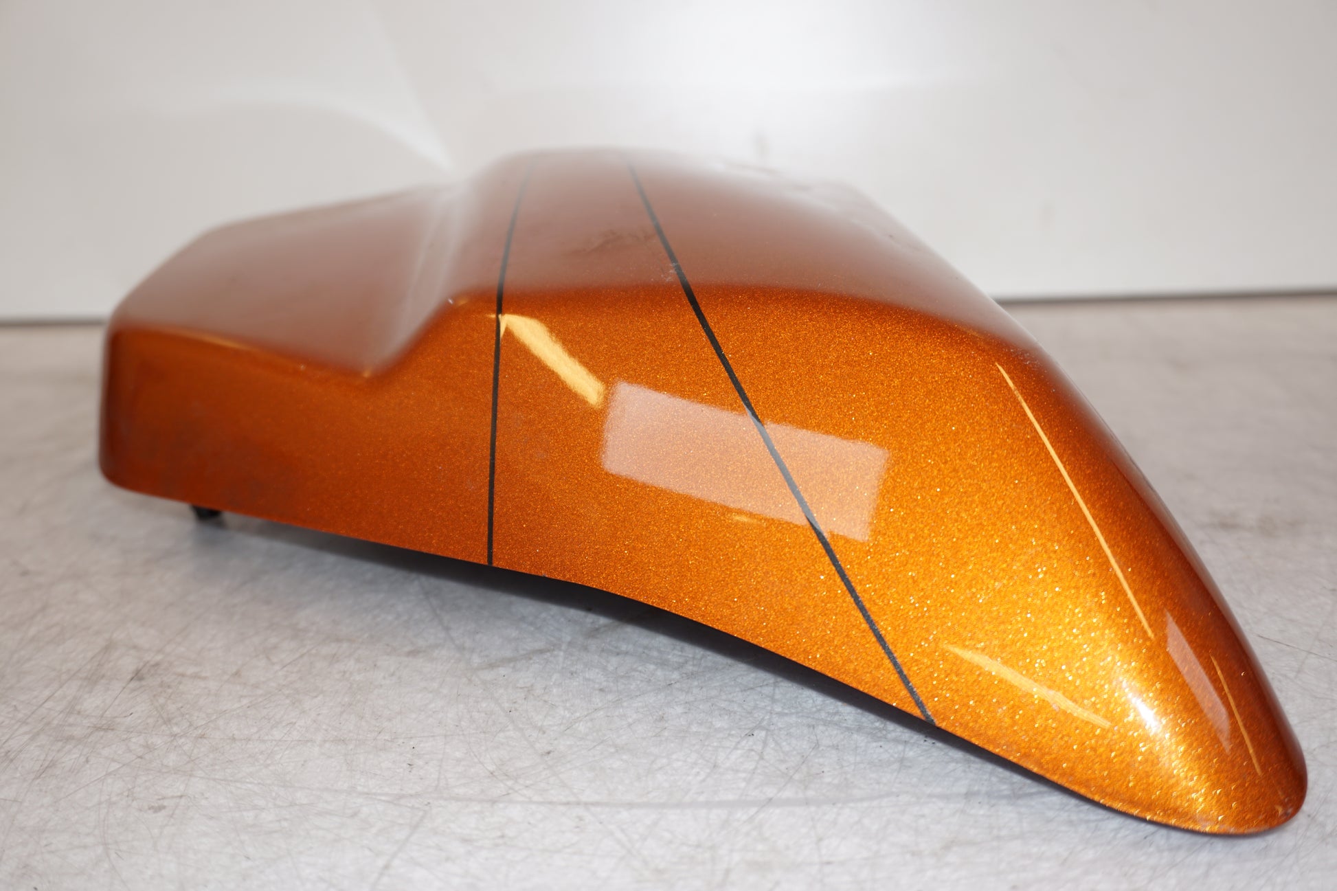 Höger sida på Sidopanel från en H-D Street Glide FLHX -2015 motorcykel.