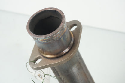 Baksidan på Grenrör från en Ducati Monster 696 -2008 motorcykel.