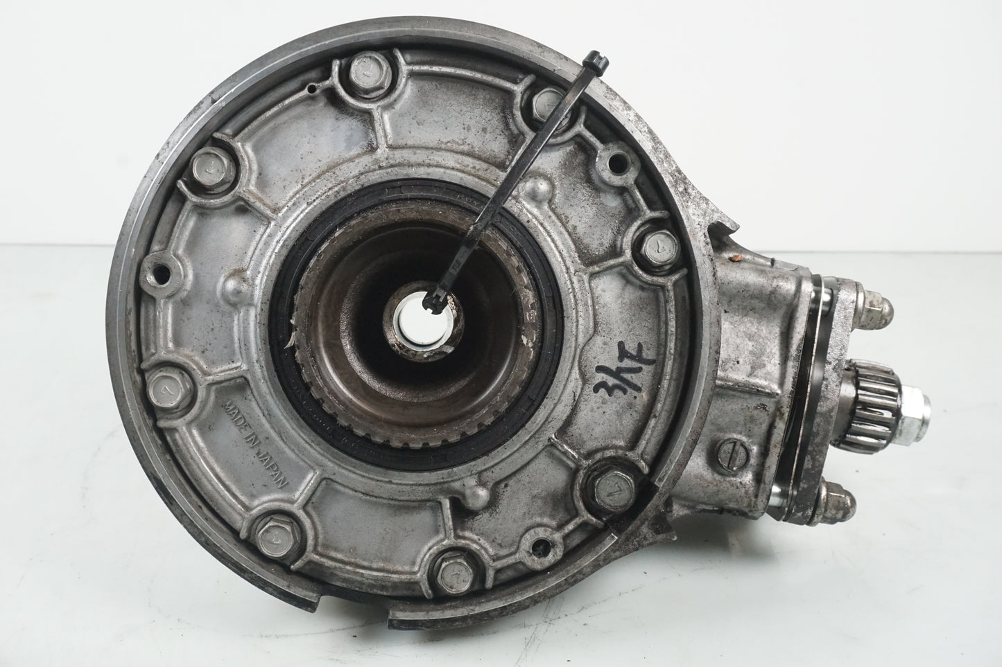 Extrabild3 på Slutväxel från en Kawasaki VN 1500 Classic Tourer -2003 motorcykel.