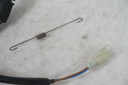 Contact de feu de frein