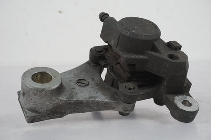 Baksidan på Bromsok från en Suzuki GSF 600 -2000 motorcykel.