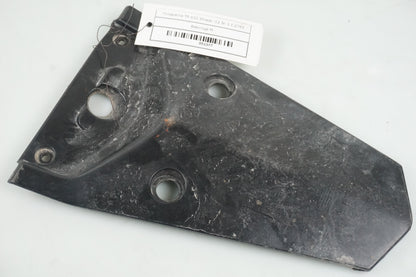 Framsidan på Bakvinge från en Husqvarna TR 650 Strada -2012 motorcykel.