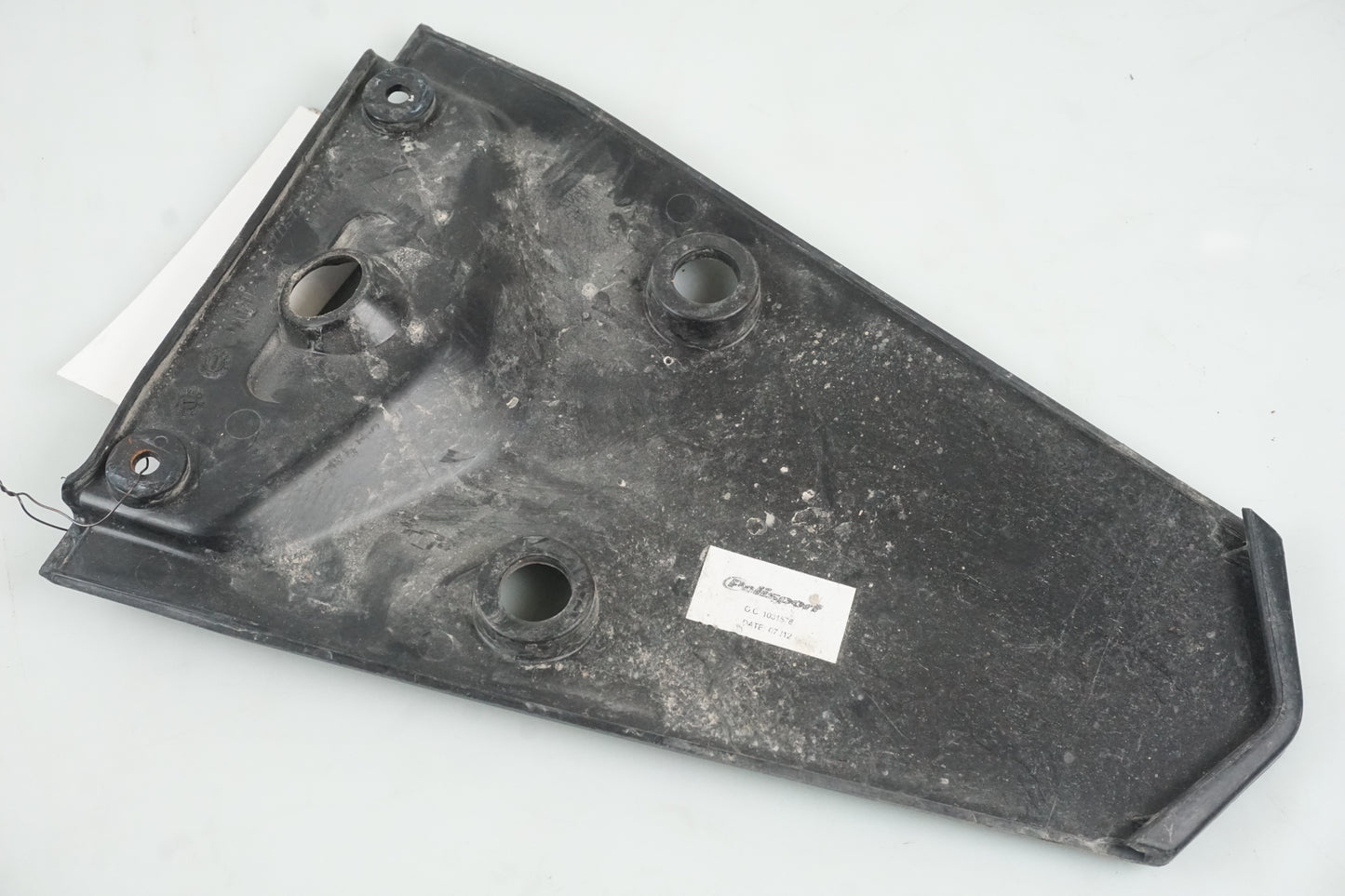 Baksidan på Bakvinge från en Husqvarna TR 650 Strada -2012 motorcykel.